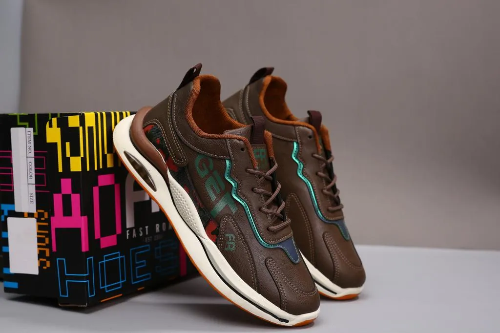 [Modelo TOGAR 03 – Marrón] Modelo TOGAR 03 – Marrón